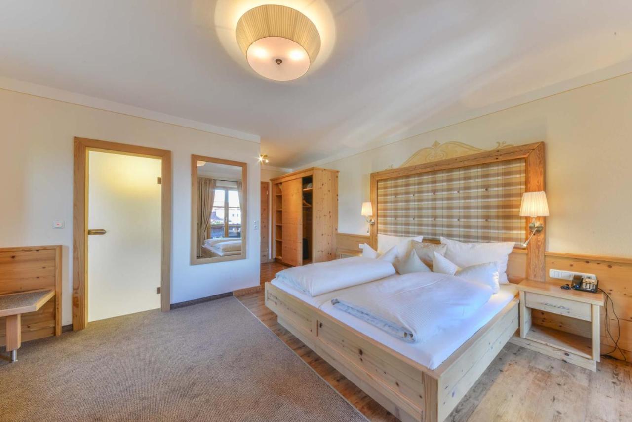 Posthotel Hofherr Konigsdorf ภายนอก รูปภาพ